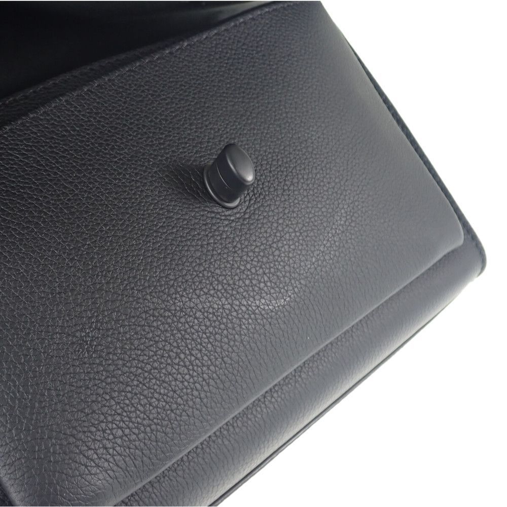 Louis Vuitton My LockMe BB Monochrome Shoulder Bag Calfskin Black - Picture 6 of 8